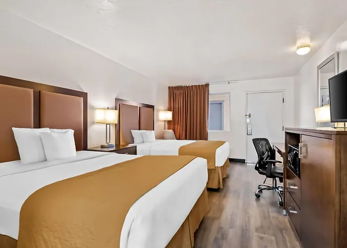 Travelodge By Wyndham Motel Page