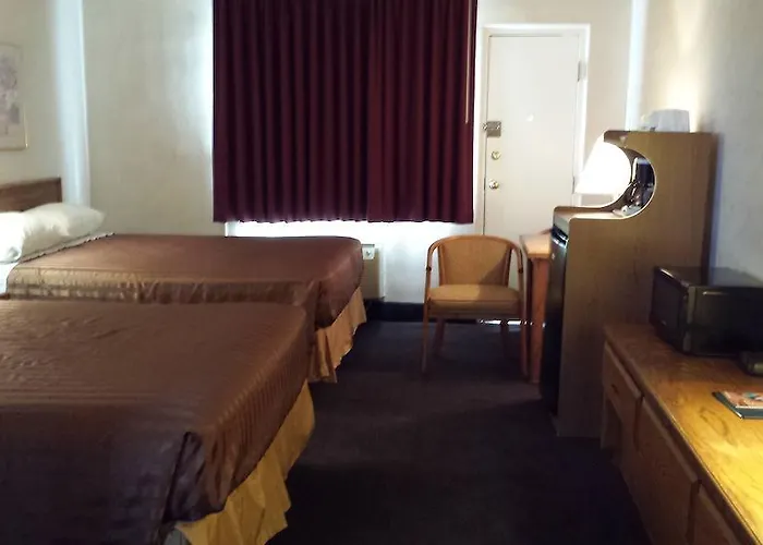 Motel Travelodge By Wyndham Page, View Of Powell 2*