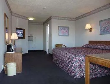 Travelodge By Wyndham Page, View Of Powell